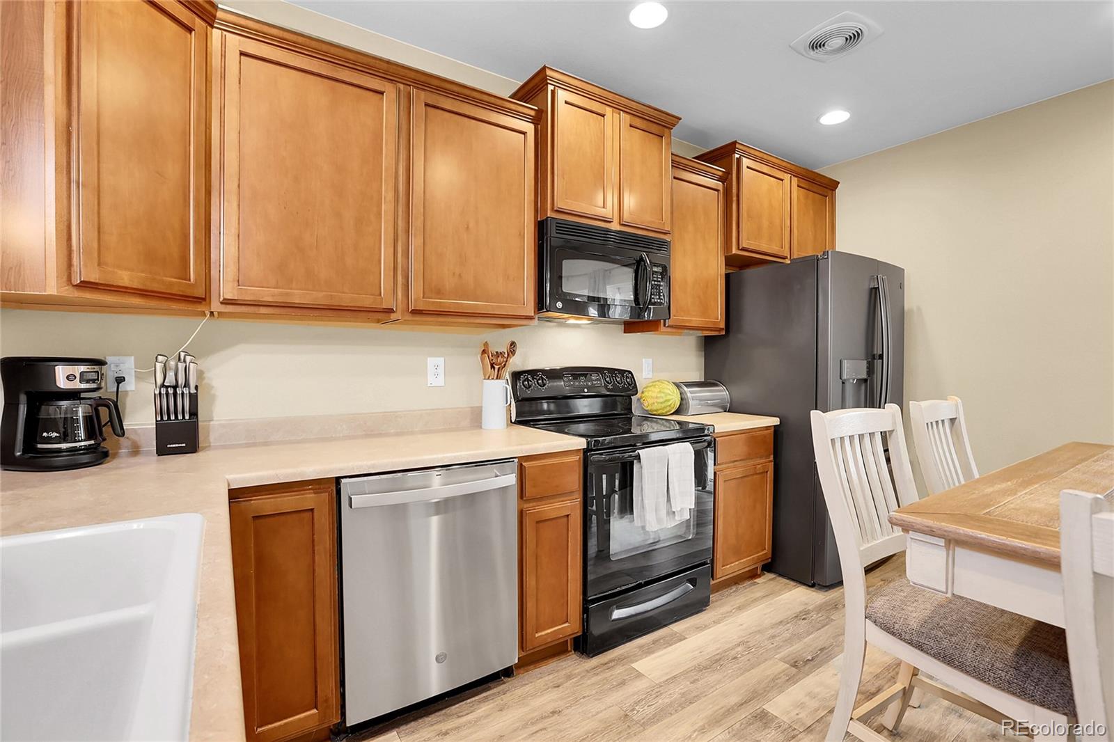 MLS Image #9 for 4734 s duquesne street,aurora, Colorado