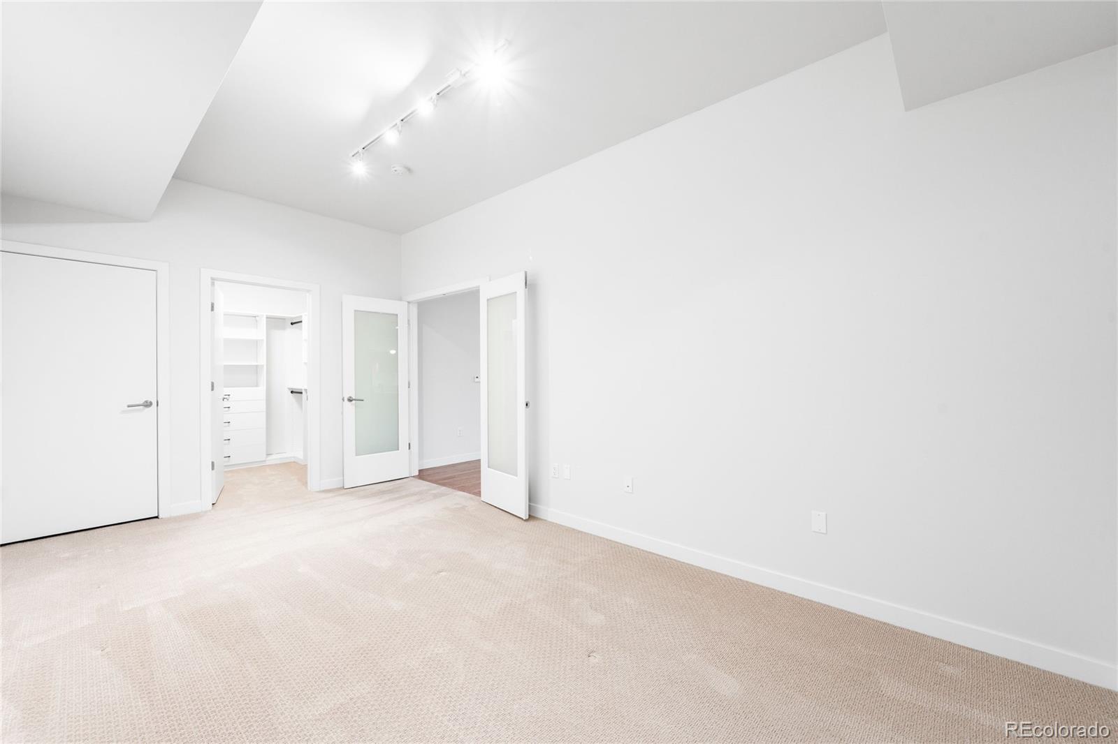 MLS Image #26 for 410  acoma street 208,denver, Colorado