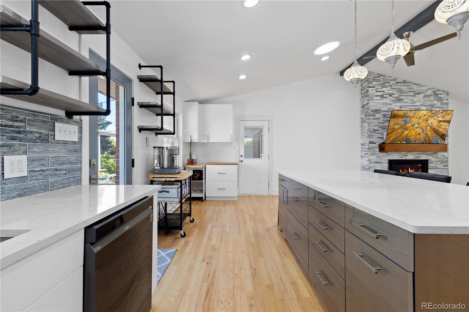 MLS Image #11 for 5270 s meade street,littleton, Colorado