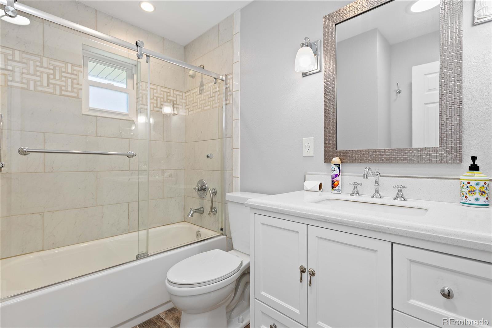MLS Image #21 for 5270 s meade street,littleton, Colorado