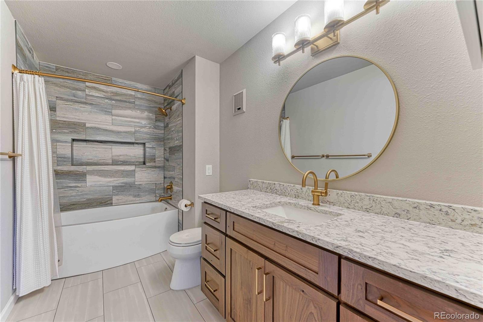 MLS Image #17 for 3127 e long circle ,centennial, Colorado