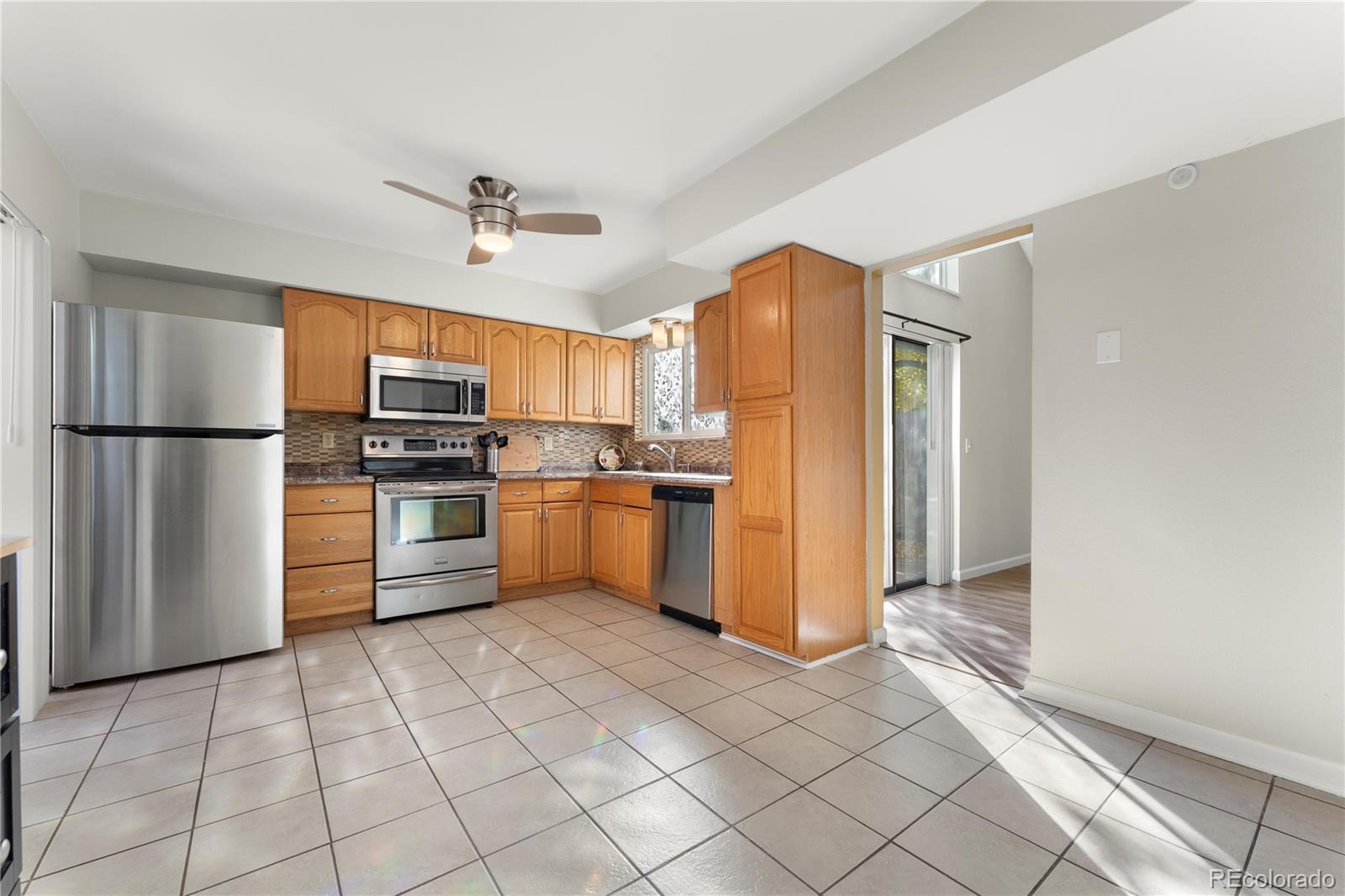 MLS Image #9 for 16365 e rice place b,aurora, Colorado