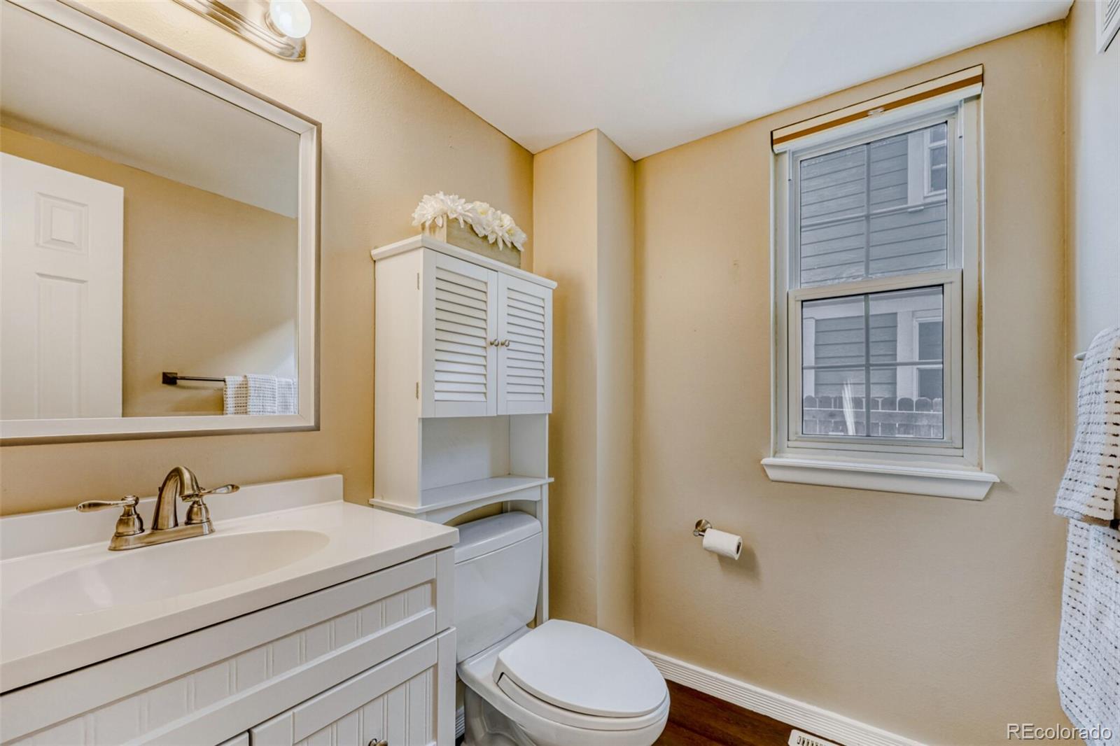 MLS Image #7 for 8170 s tamarac street,centennial, Colorado