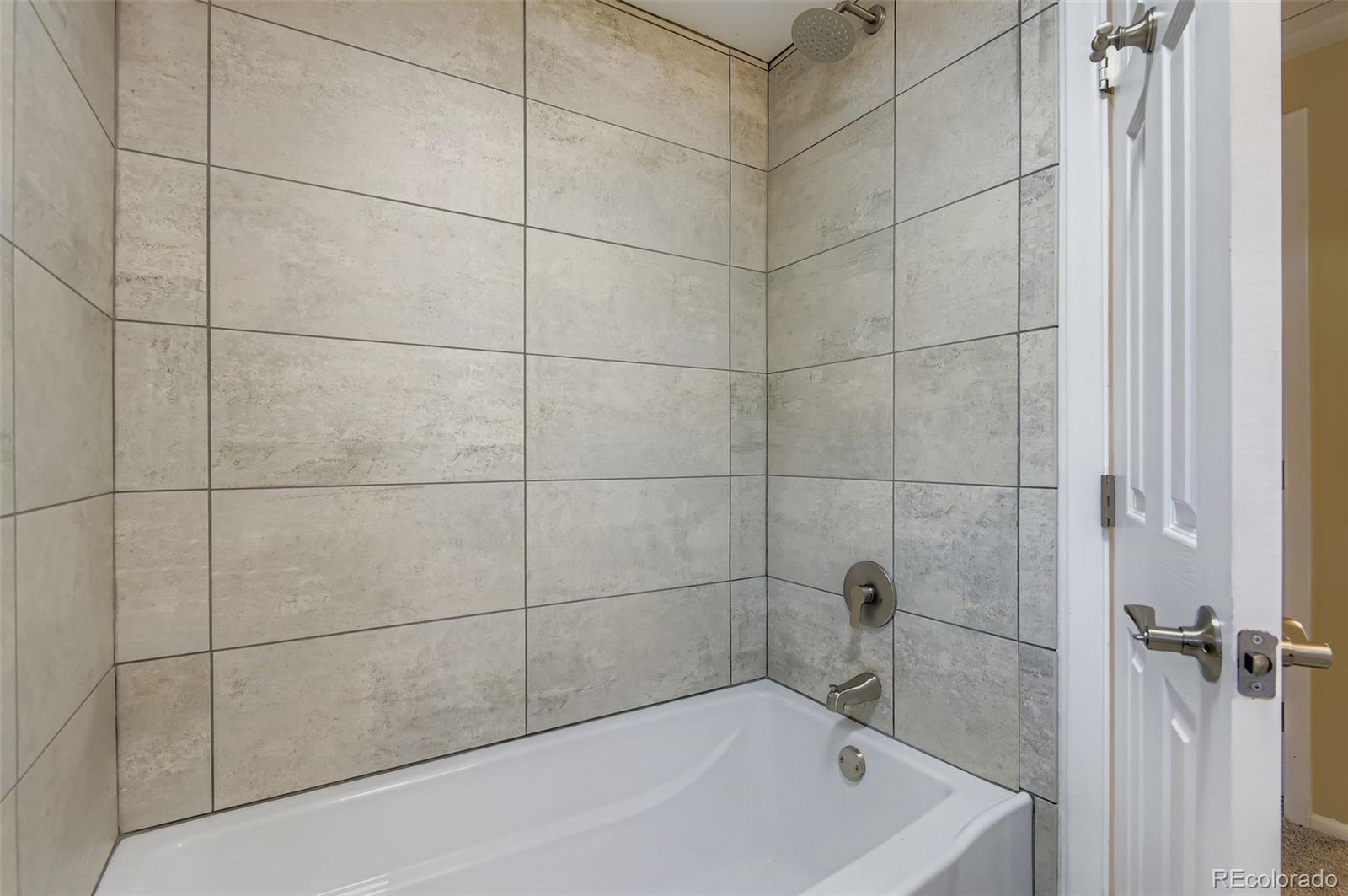 MLS Image #8 for 8170 s tamarac street,centennial, Colorado