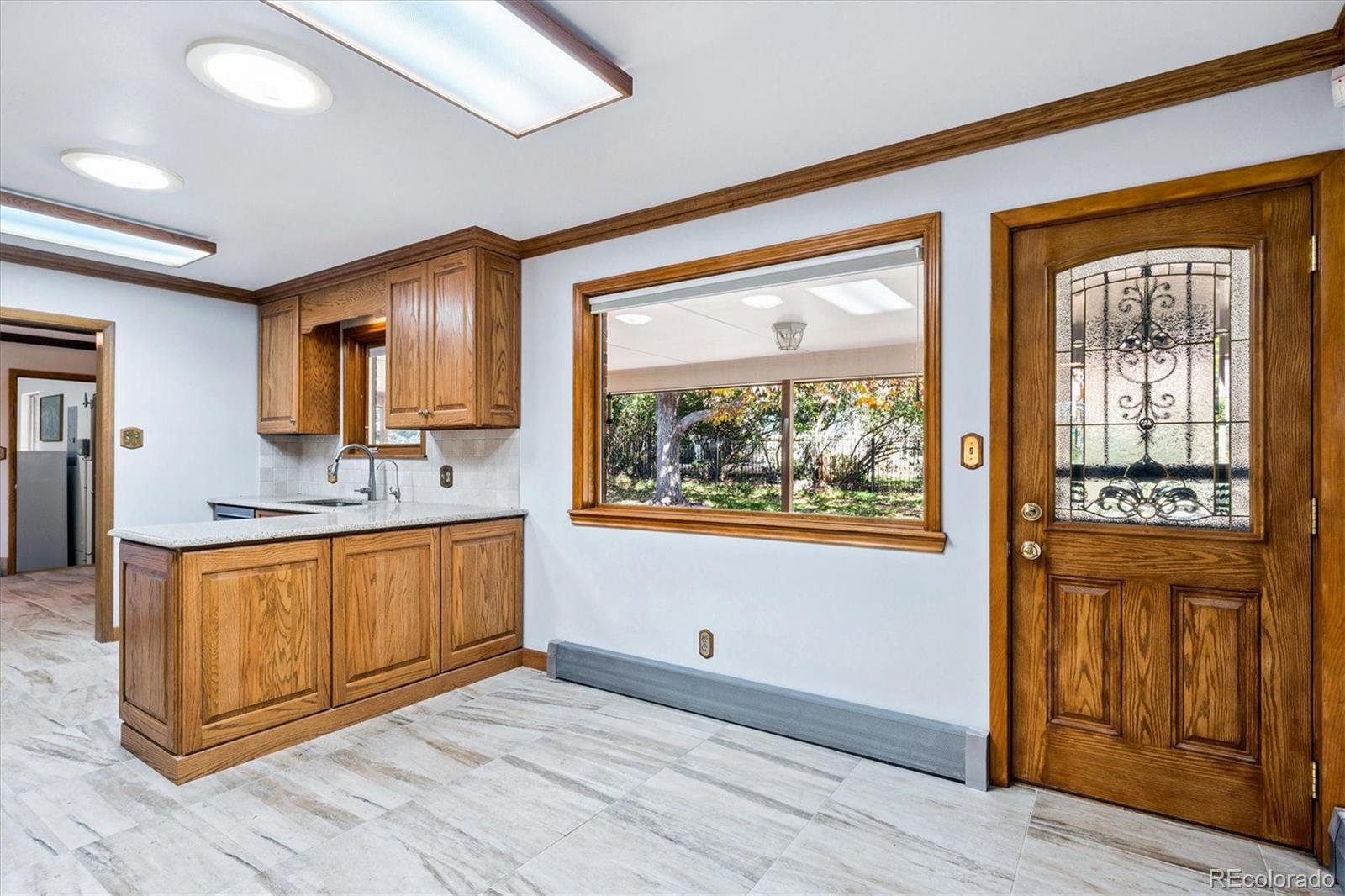 MLS Image #11 for 2294 s dallas court,denver, Colorado