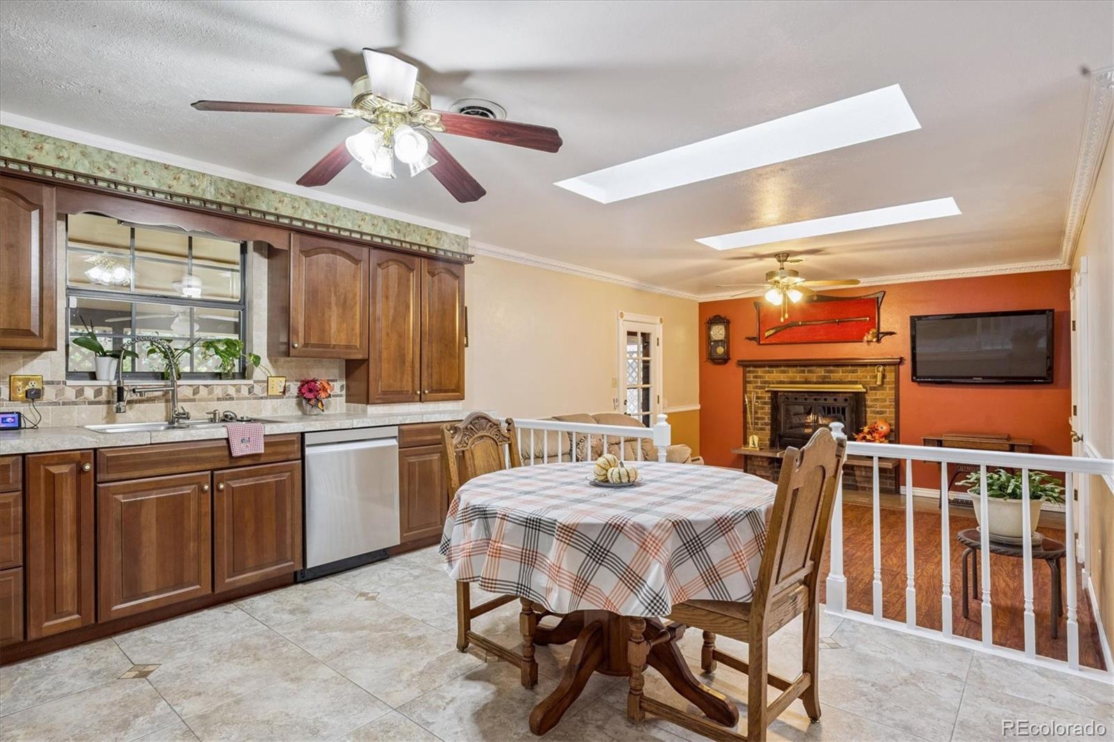 MLS Image #6 for 8024 s cody street,littleton, Colorado