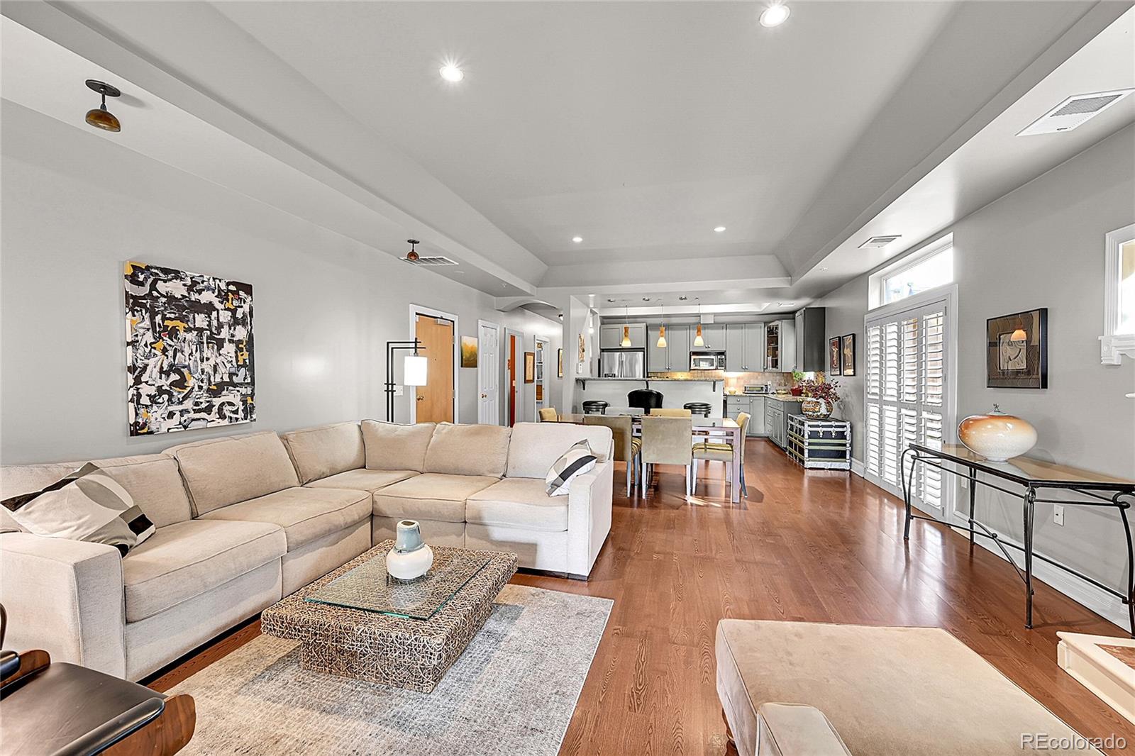 MLS Image #10 for 1352 n pennsylvania street 2,denver, Colorado