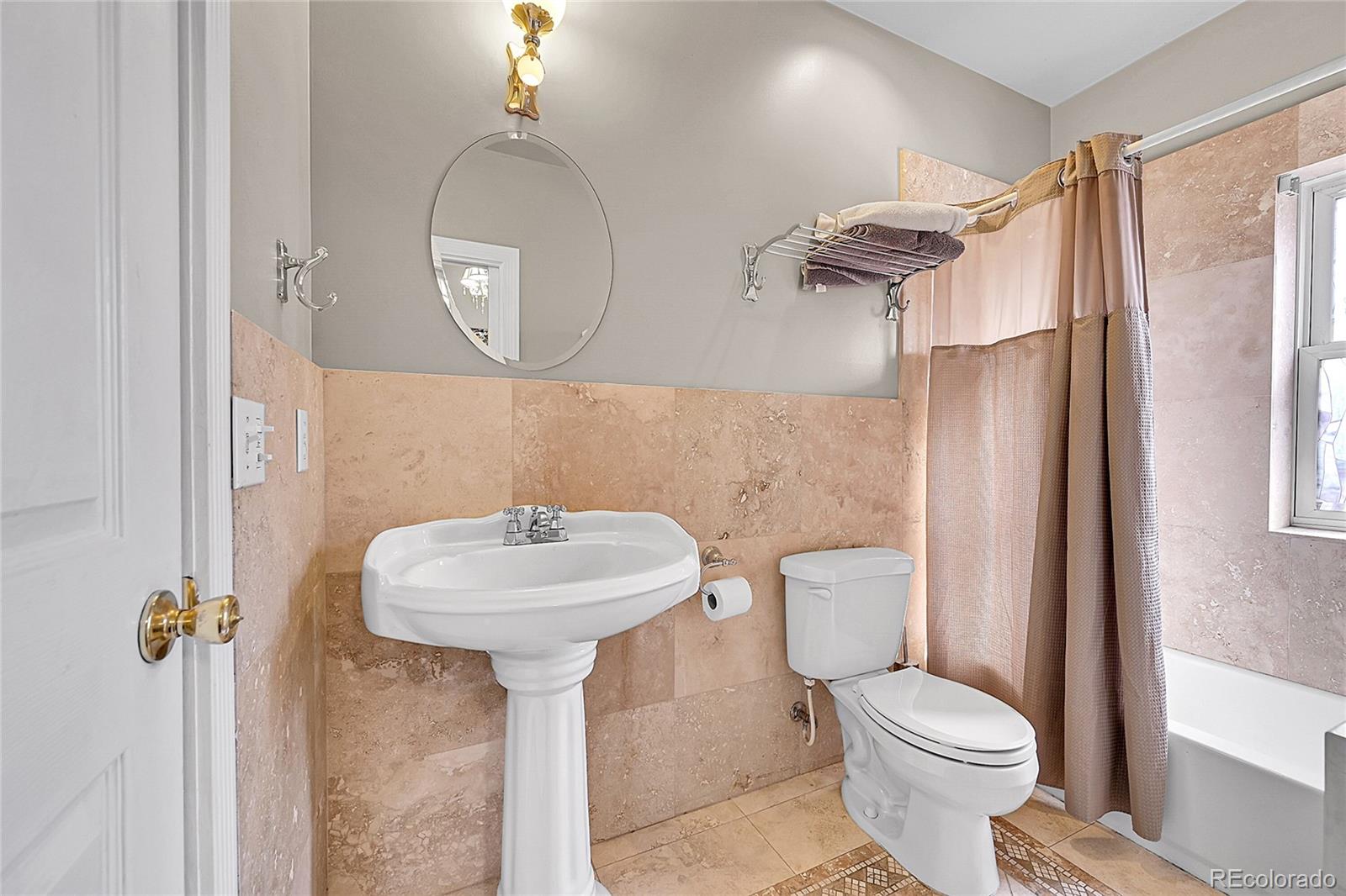 MLS Image #26 for 1352 n pennsylvania street 2,denver, Colorado