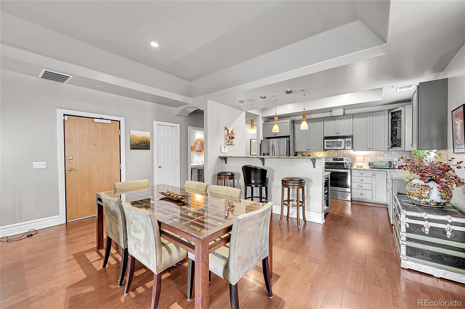 MLS Image #7 for 1352 n pennsylvania street 2,denver, Colorado