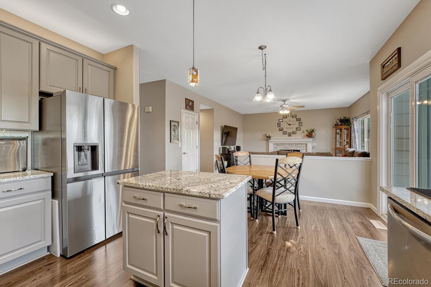 MLS Image #11 for 19014 e vassar drive,aurora, Colorado