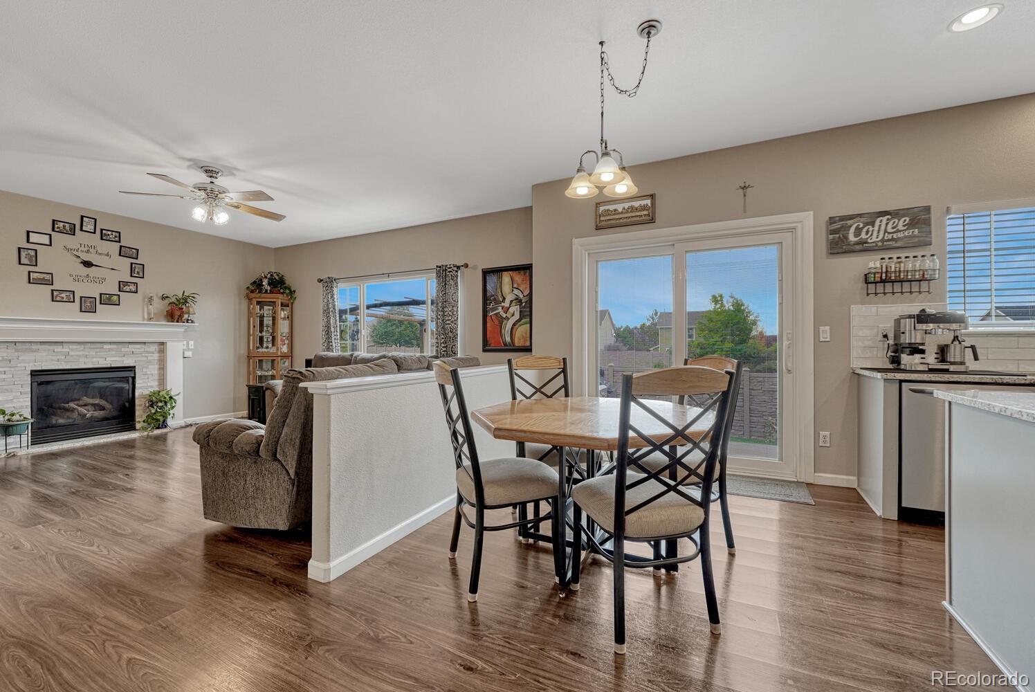 MLS Image #13 for 19014 e vassar drive,aurora, Colorado