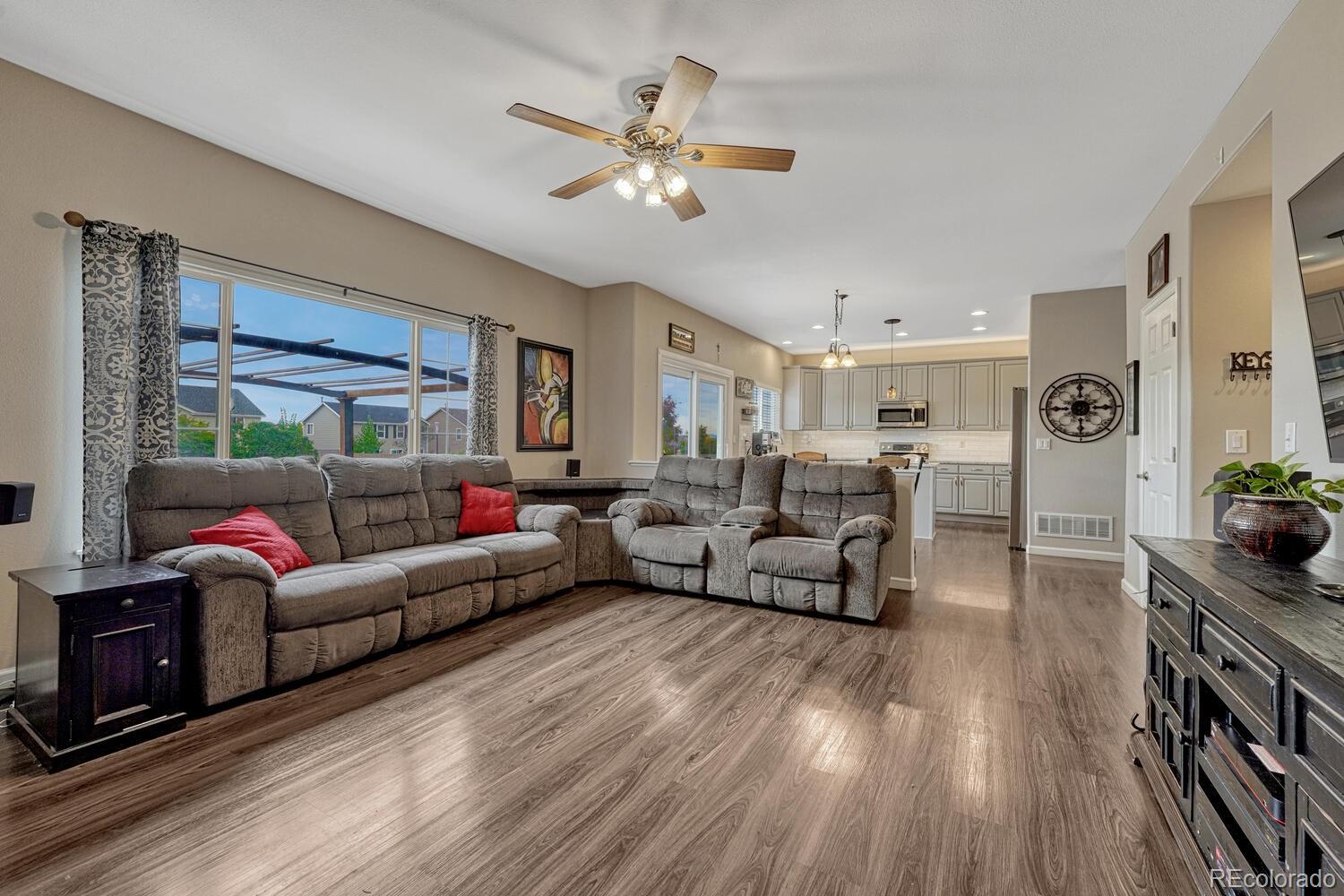 MLS Image #16 for 19014 e vassar drive,aurora, Colorado