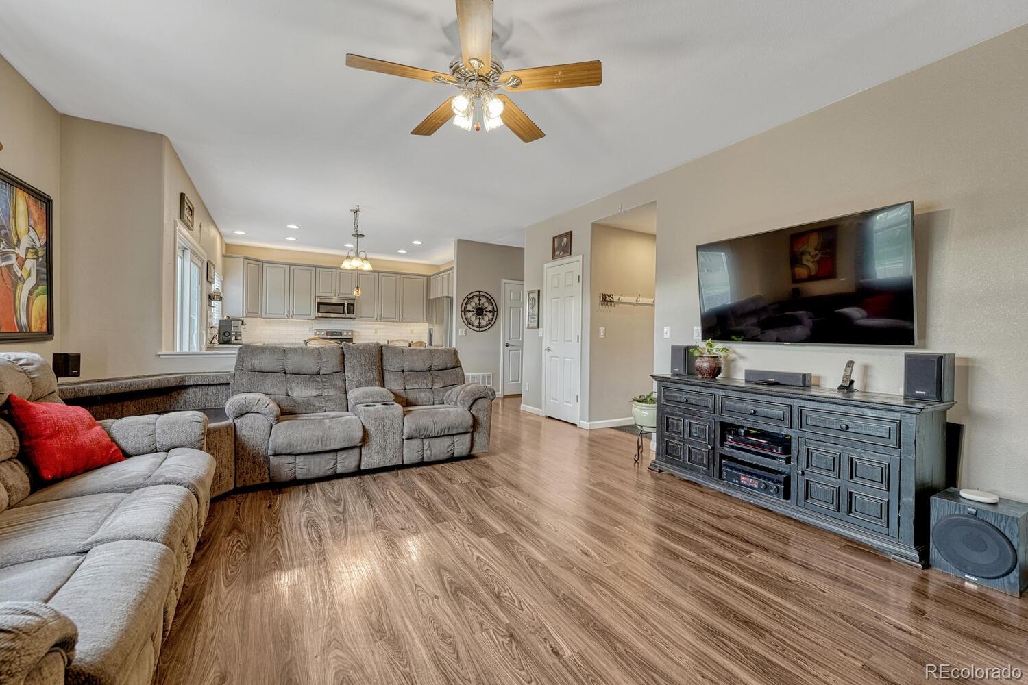 MLS Image #17 for 19014 e vassar drive,aurora, Colorado
