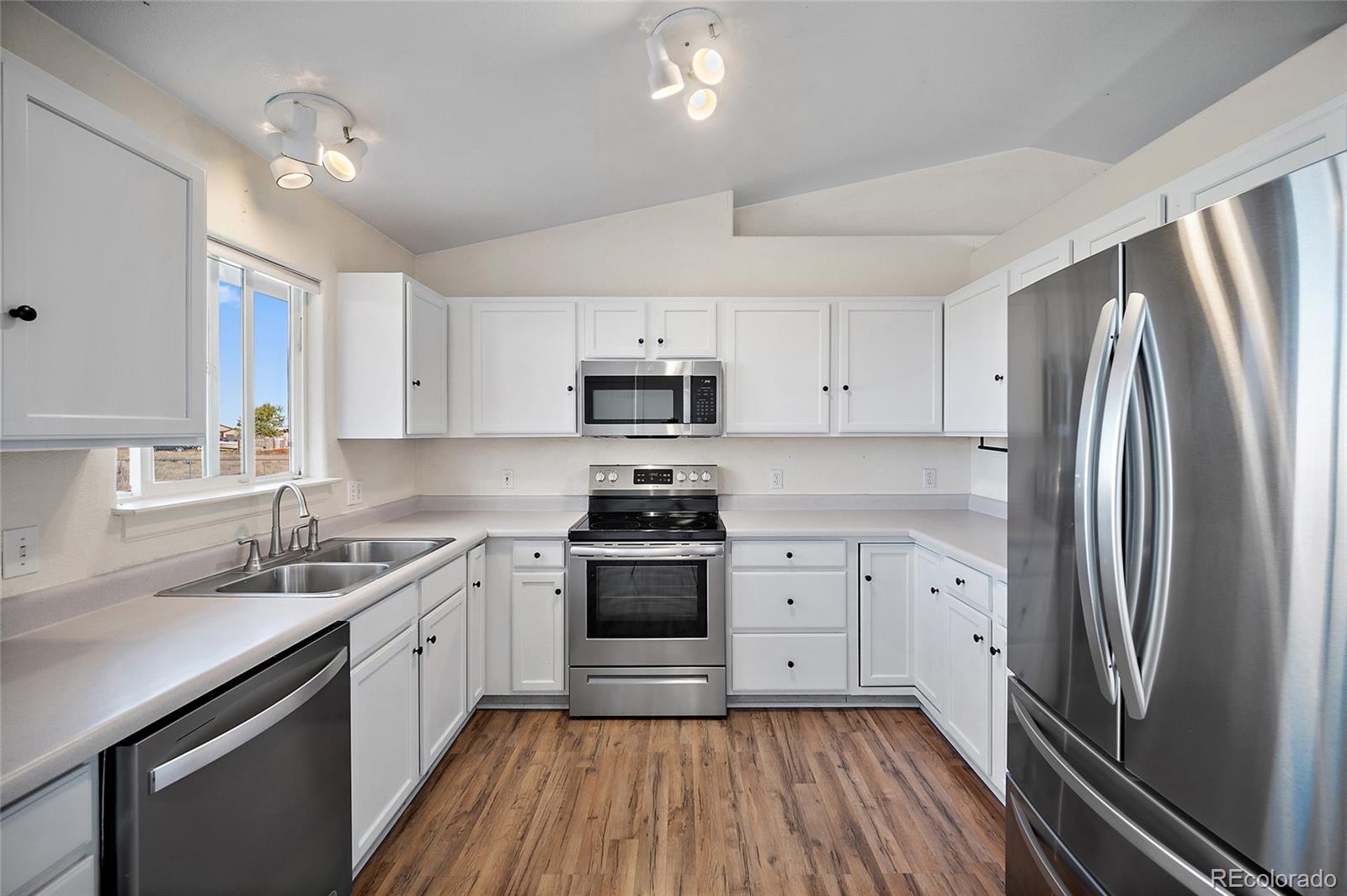 MLS Image #7 for 765 e platteville boulevard,pueblo, Colorado