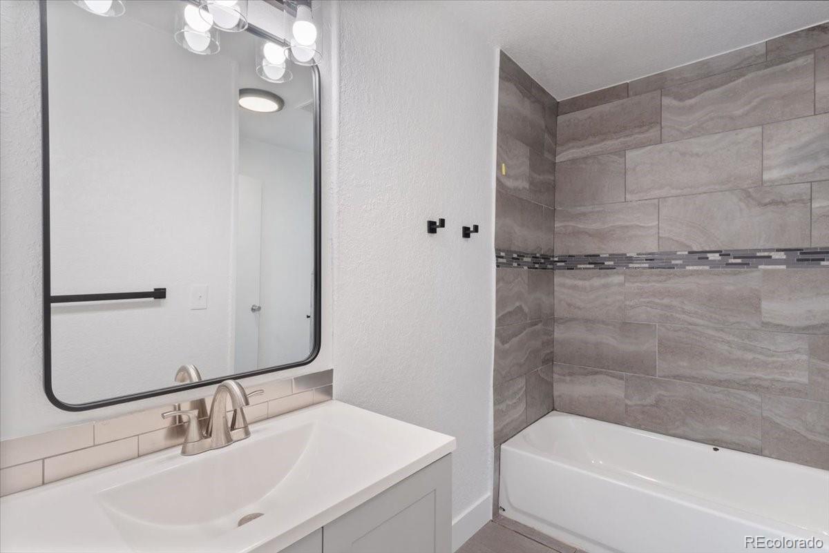 MLS Image #31 for 4016  milwaukee street,denver, Colorado