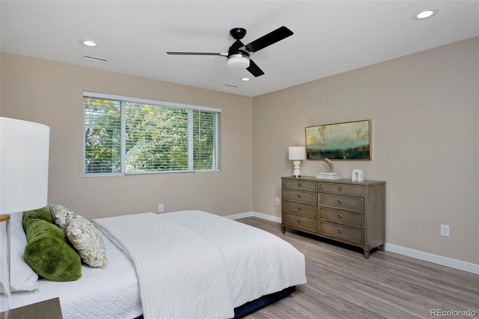 MLS Image #34 for 830  emery street,longmont, Colorado