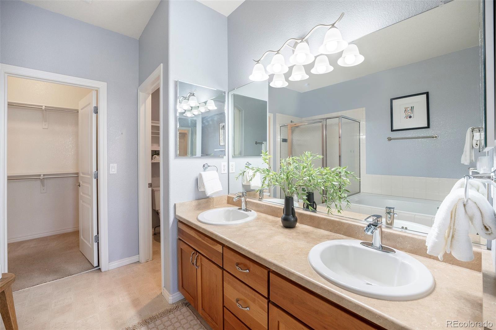 MLS Image #4 for 5813 s taft way,littleton, Colorado