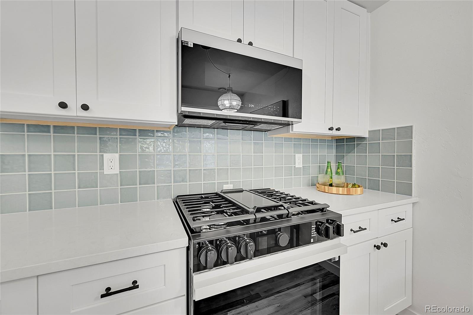 MLS Image #5 for 936  yates street,denver, Colorado