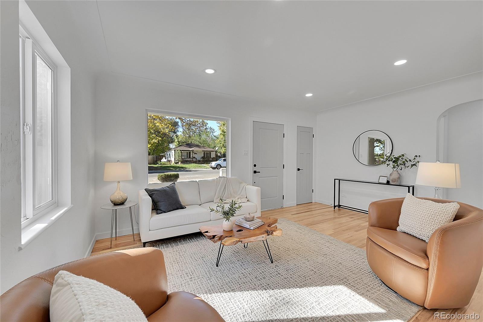 MLS Image #7 for 936  yates street,denver, Colorado