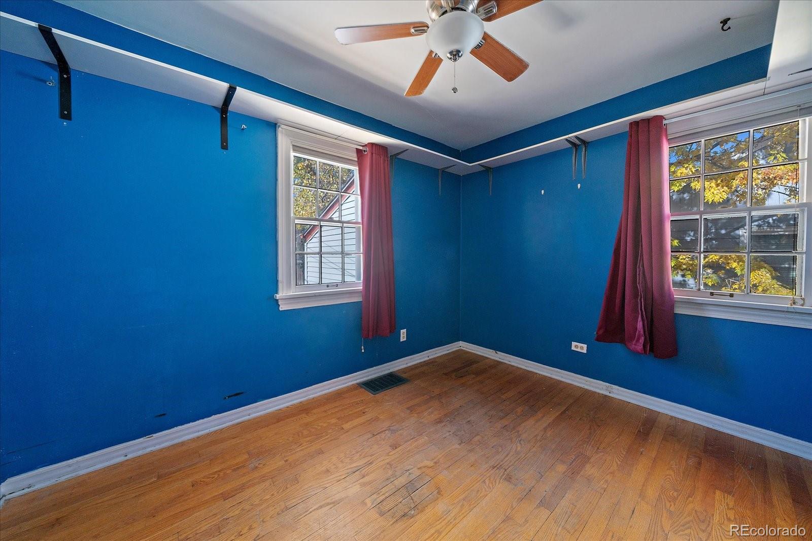 MLS Image #10 for 2575 s lafayette street,denver, Colorado