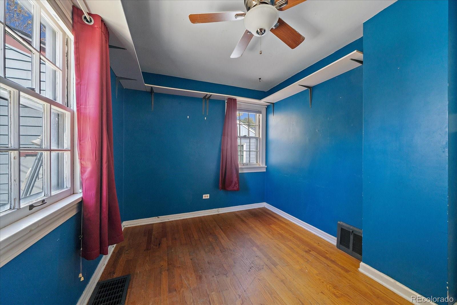MLS Image #11 for 2575 s lafayette street,denver, Colorado