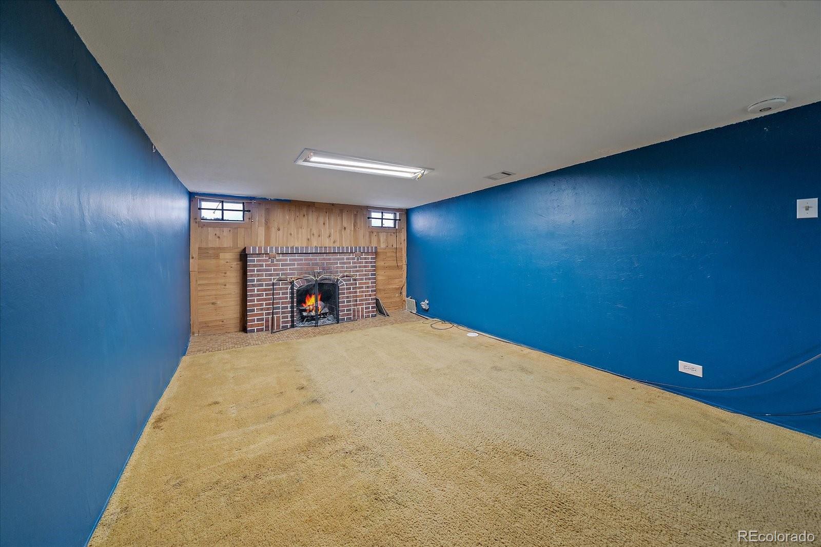 MLS Image #14 for 2575 s lafayette street,denver, Colorado