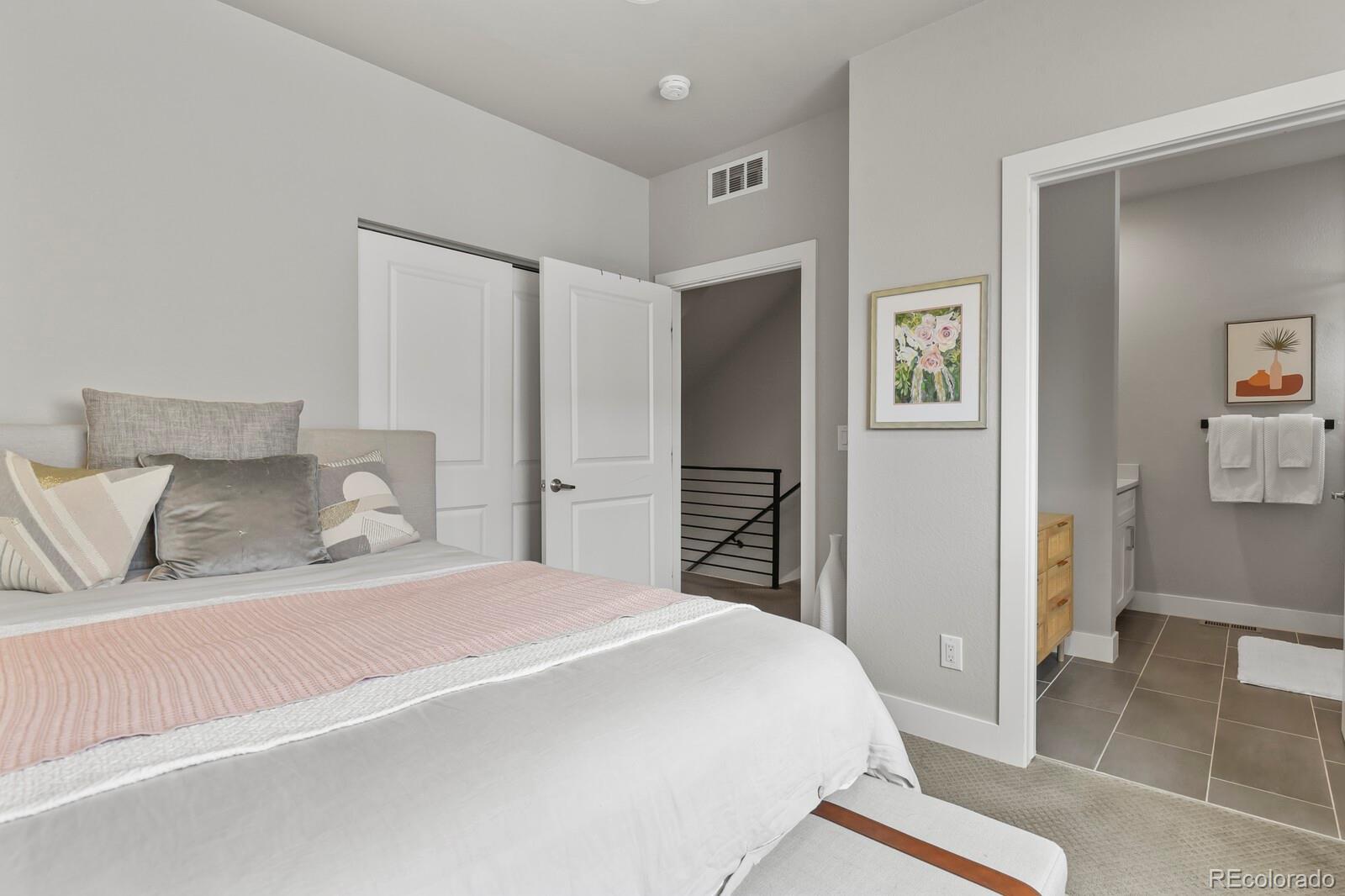 MLS Image #17 for 4721 e iliff avenue,denver, Colorado