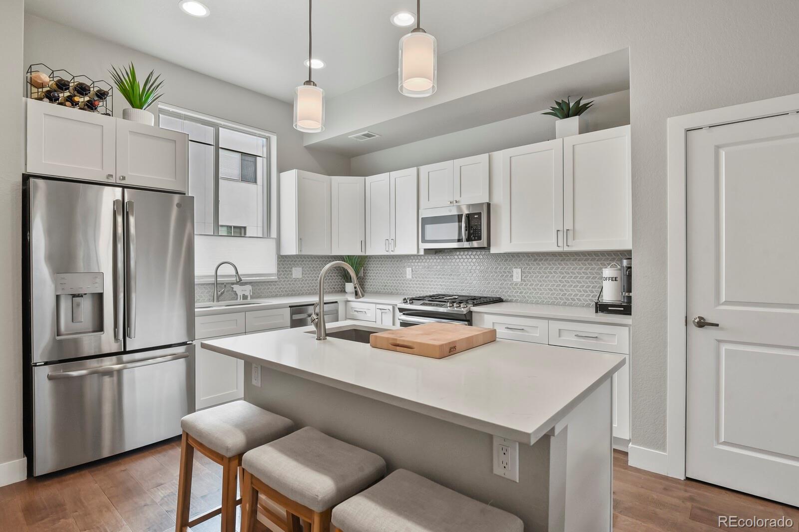 MLS Image #5 for 4721 e iliff avenue,denver, Colorado