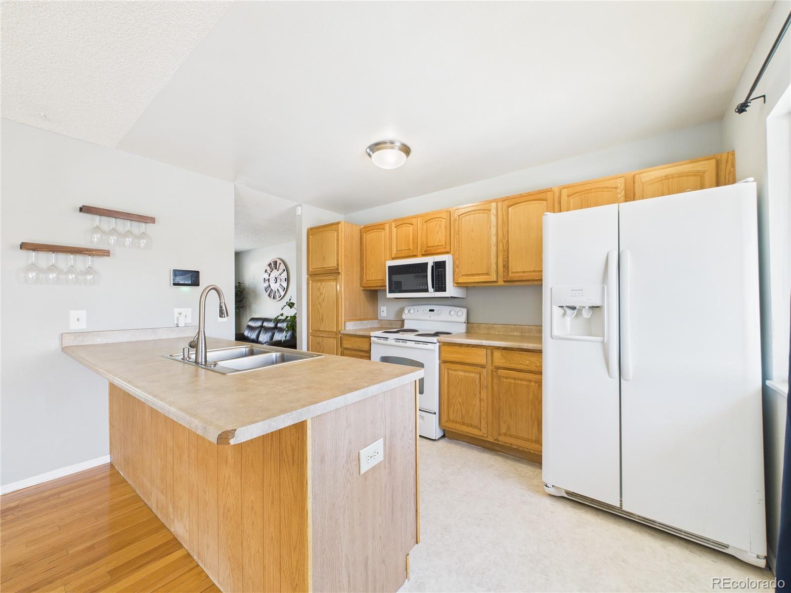 MLS Image #5 for 1107 s biscay court,aurora, Colorado