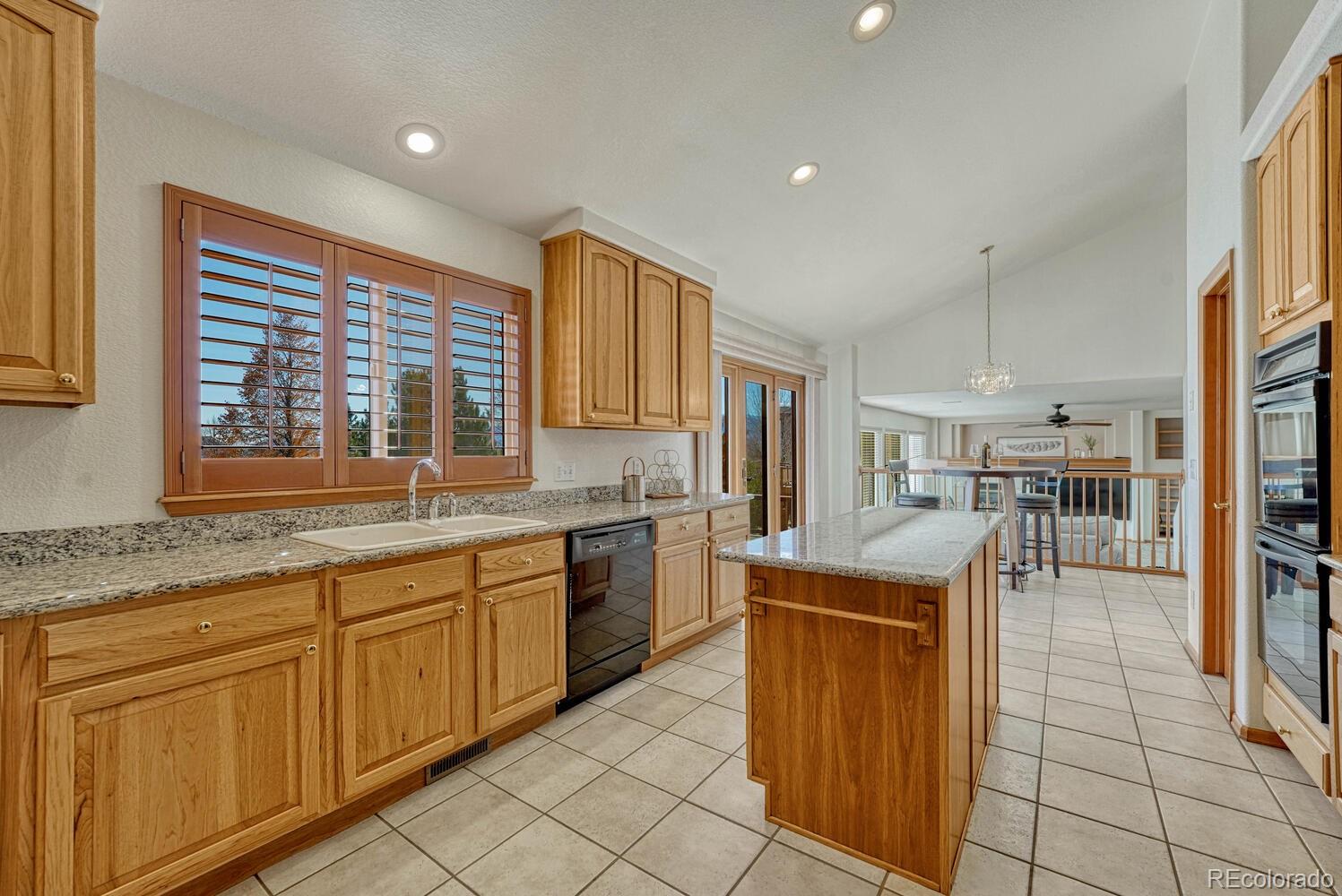 MLS Image #11 for 339  sandreed place,colorado springs, Colorado