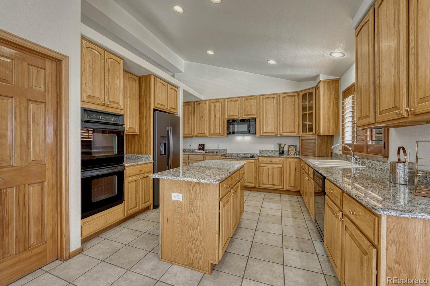 MLS Image #8 for 339  sandreed place,colorado springs, Colorado
