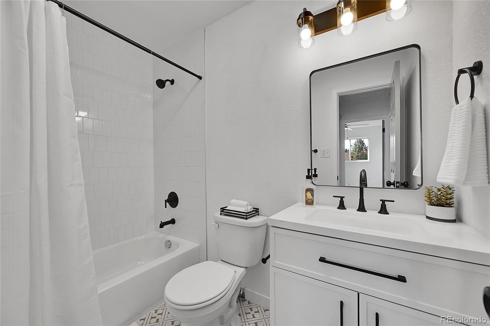 MLS Image #28 for 28  pennwood lane,pueblo, Colorado