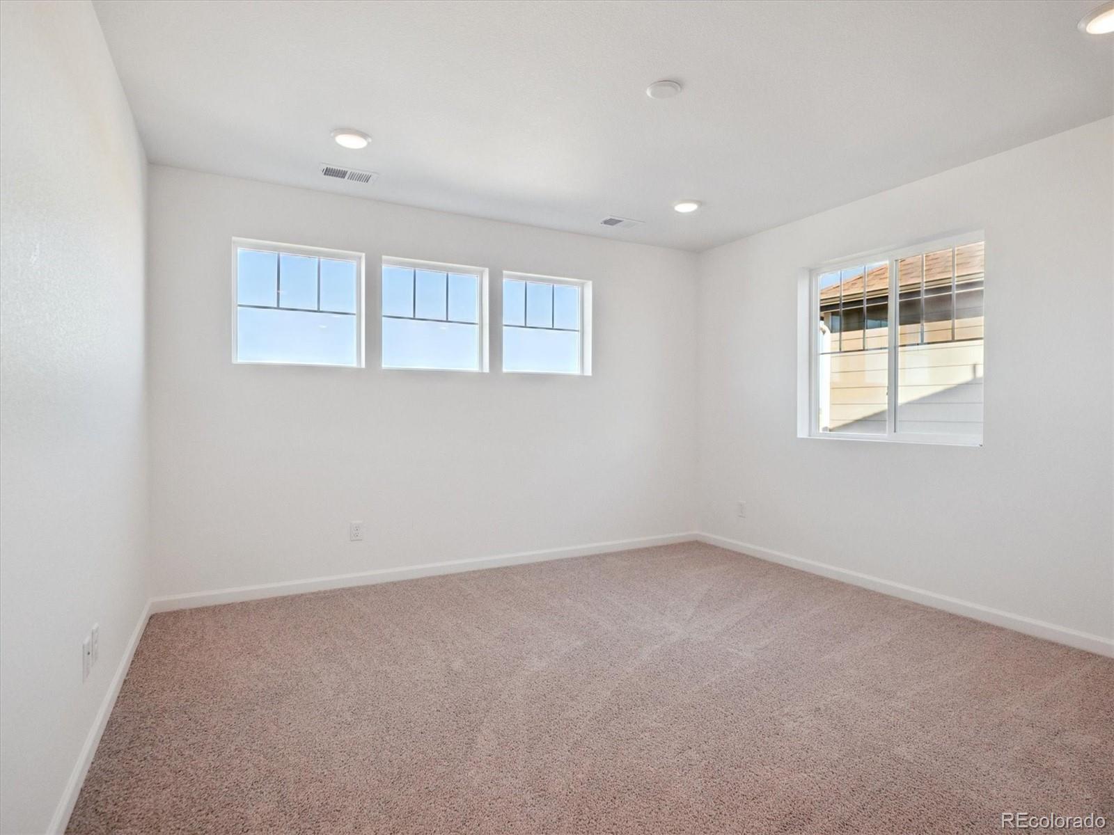 MLS Image #11 for 494 s rifle street,aurora, Colorado