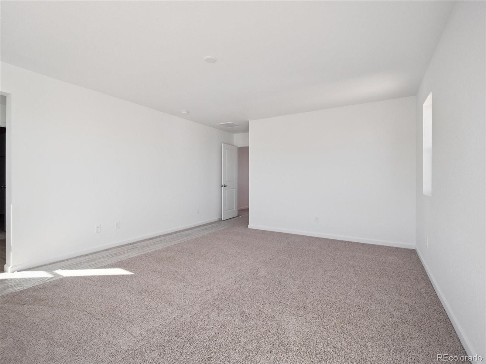 MLS Image #15 for 494 s rifle street,aurora, Colorado