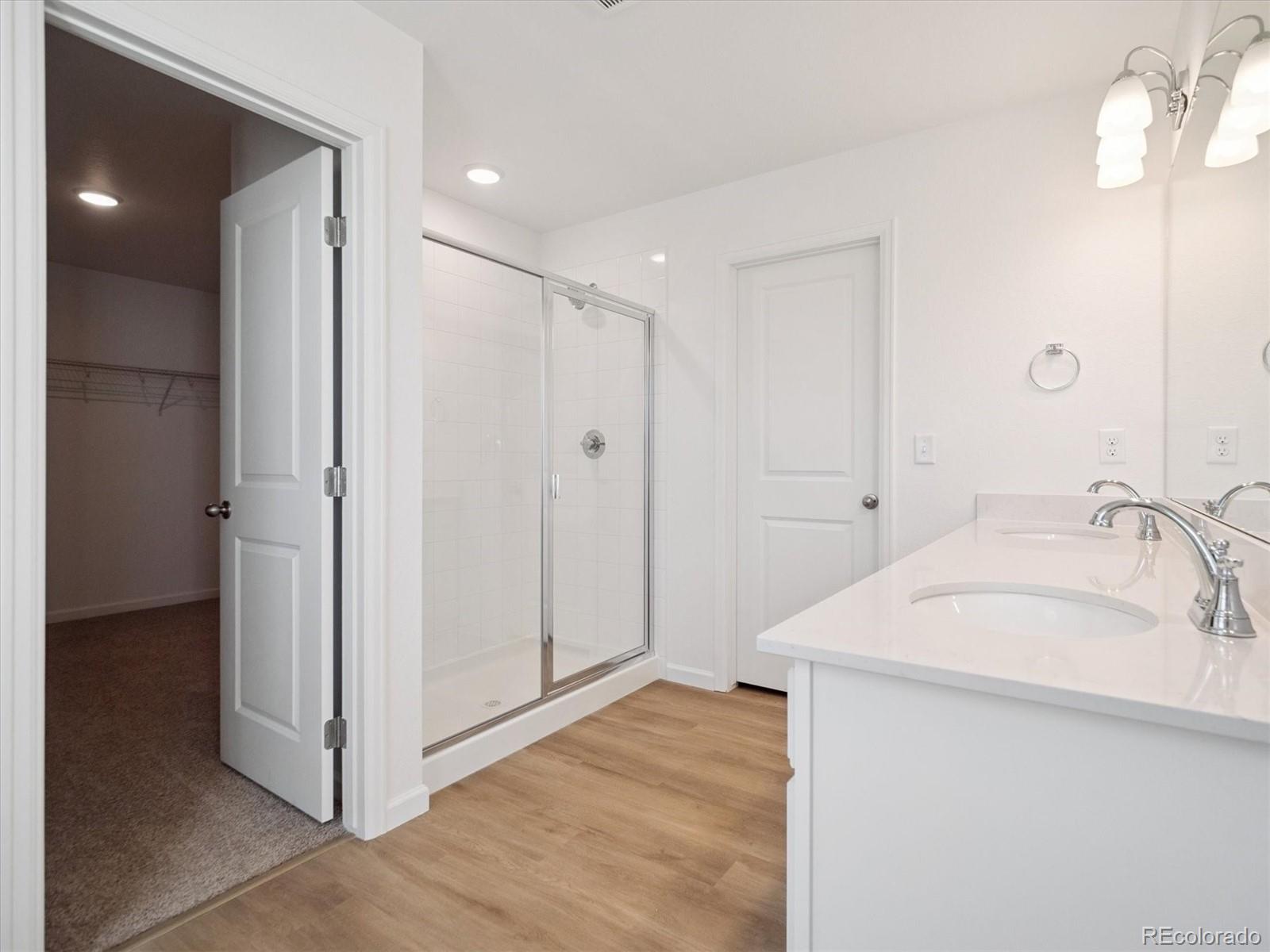 MLS Image #18 for 494 s rifle street,aurora, Colorado
