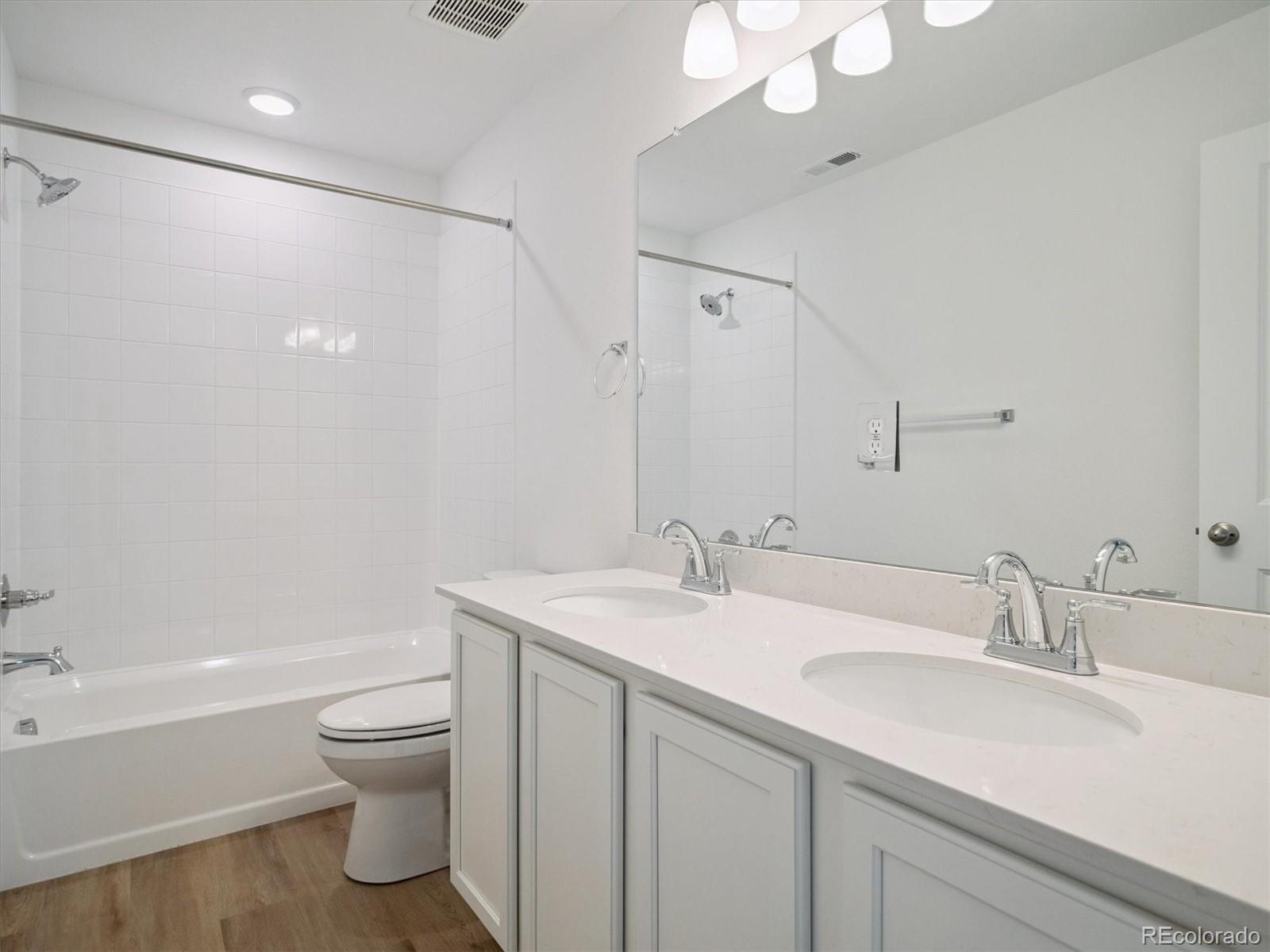 MLS Image #21 for 494 s rifle street,aurora, Colorado