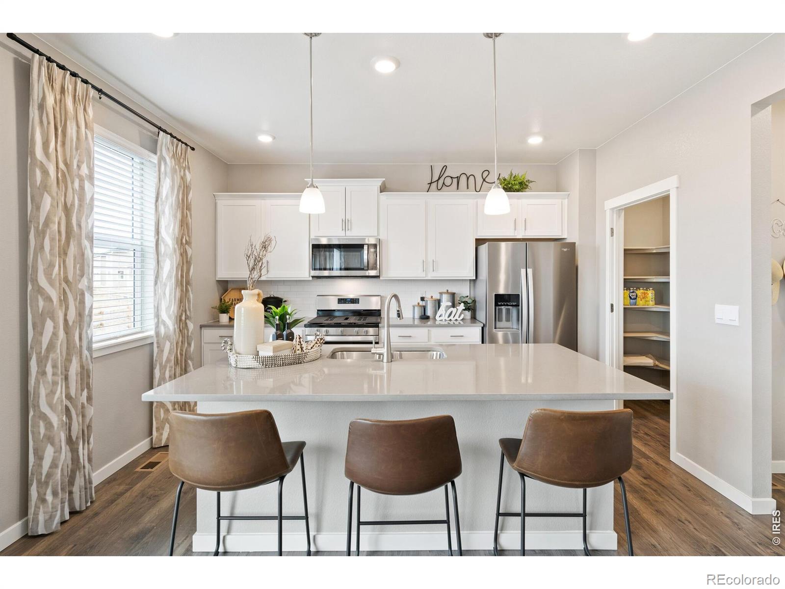 MLS Image #6 for 5003  buelingo drive,windsor, Colorado