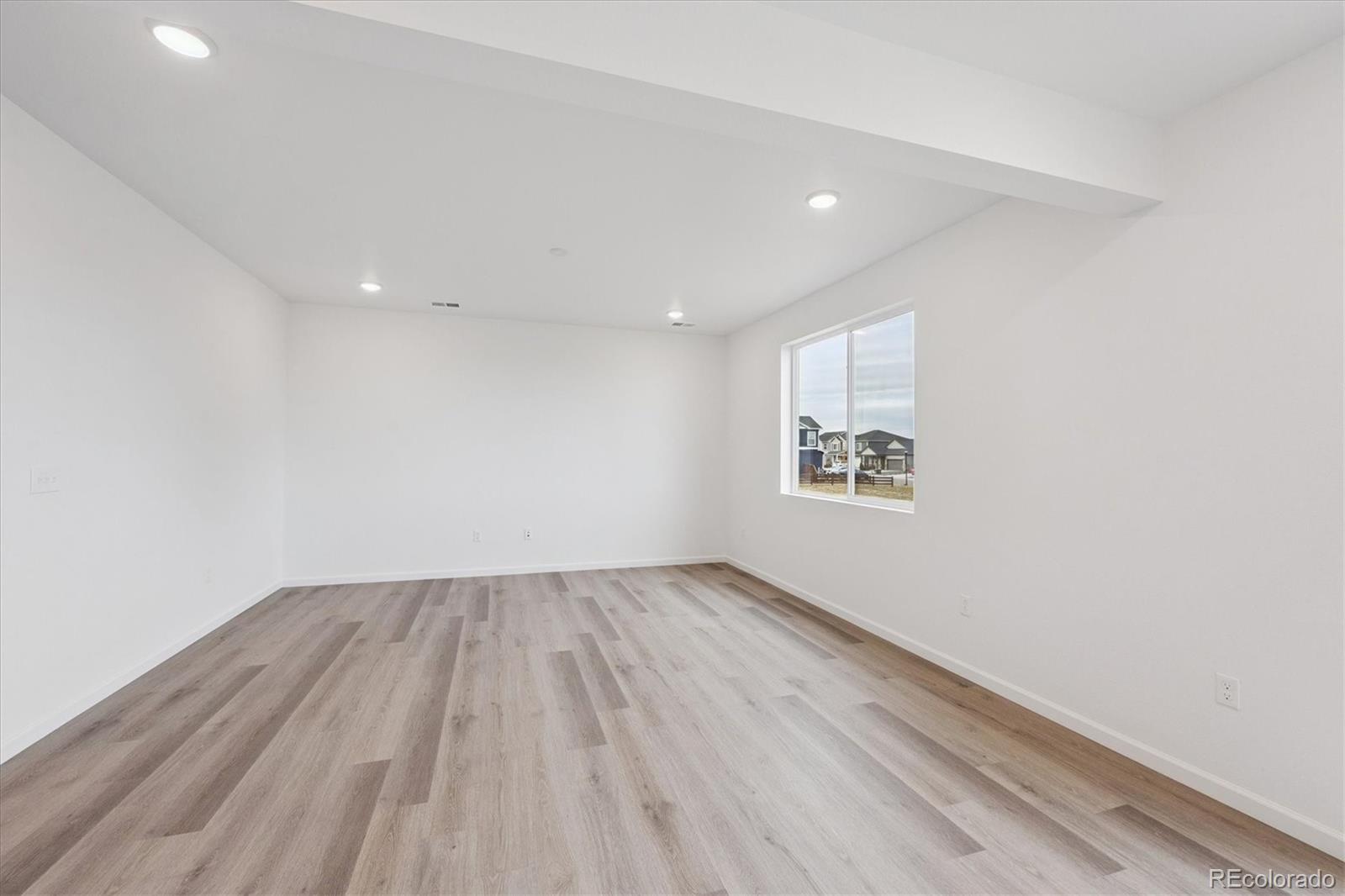 MLS Image #4 for 5635  brangus drive,windsor, Colorado