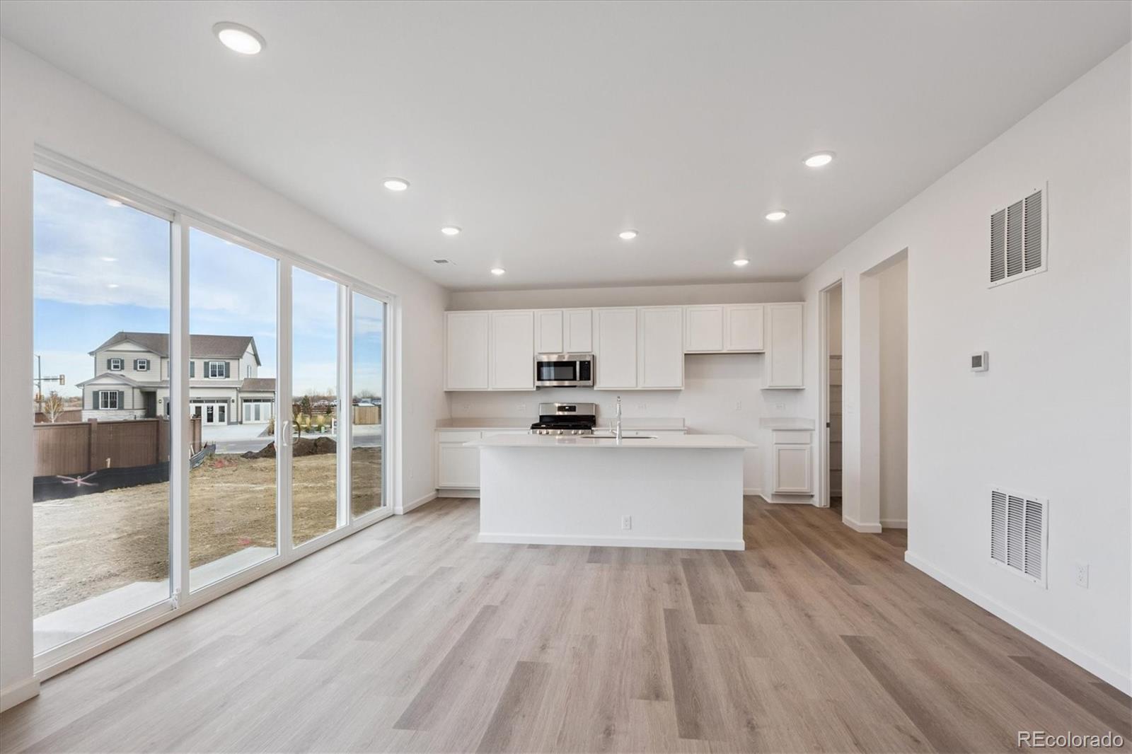 MLS Image #6 for 5635  brangus drive,windsor, Colorado