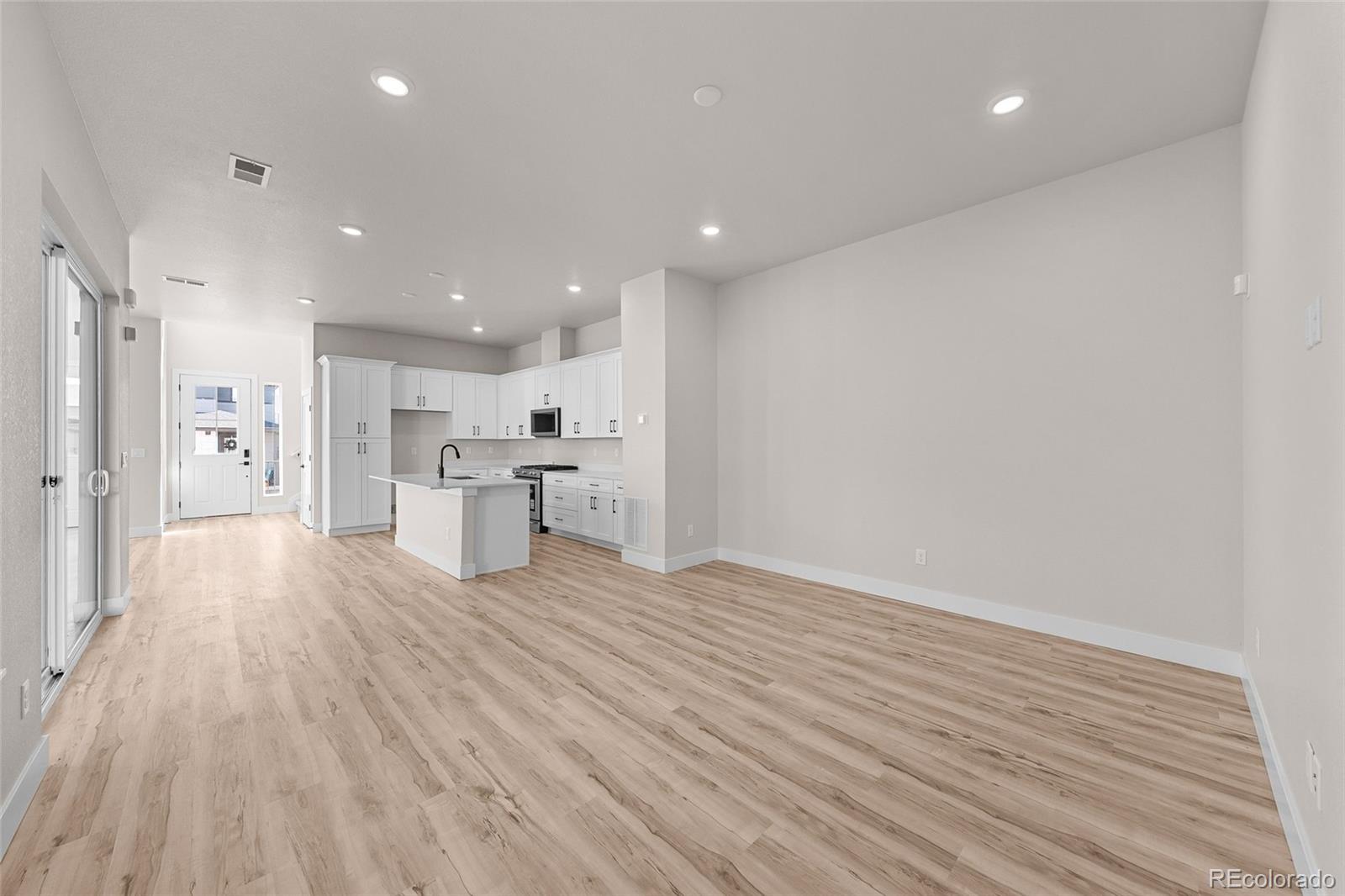 MLS Image #12 for 7264  watercress drive,littleton, Colorado