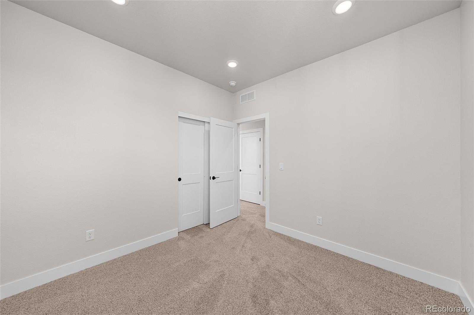 MLS Image #21 for 7264  watercress drive,littleton, Colorado