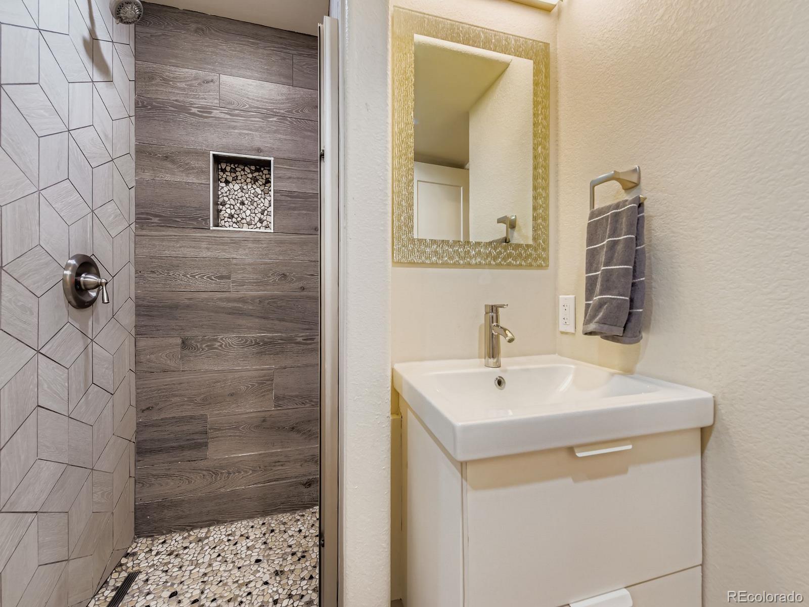 MLS Image #28 for 9477 s hackberry lane,highlands ranch, Colorado