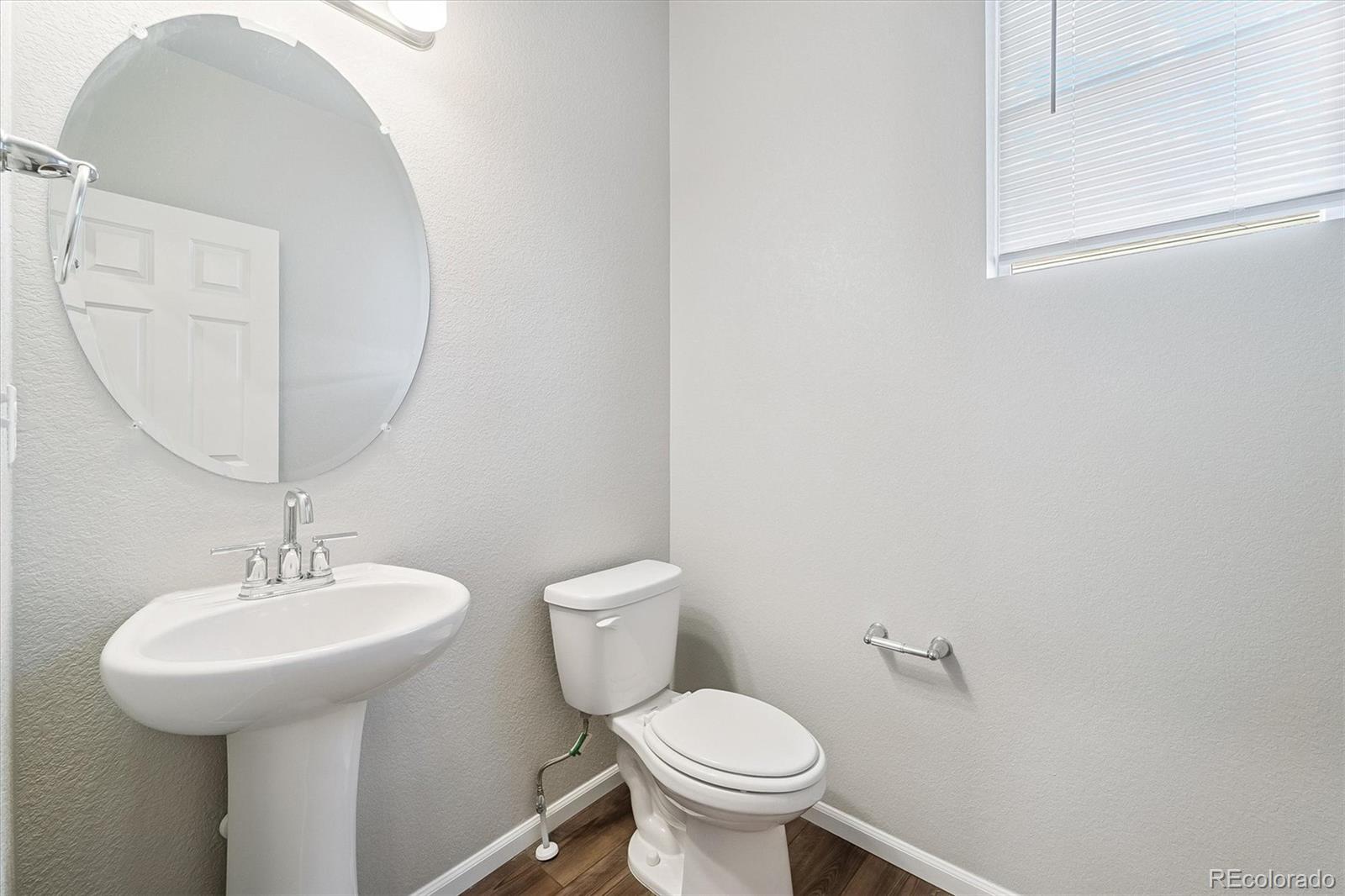MLS Image #10 for 9250  sedalia street,commerce city, Colorado