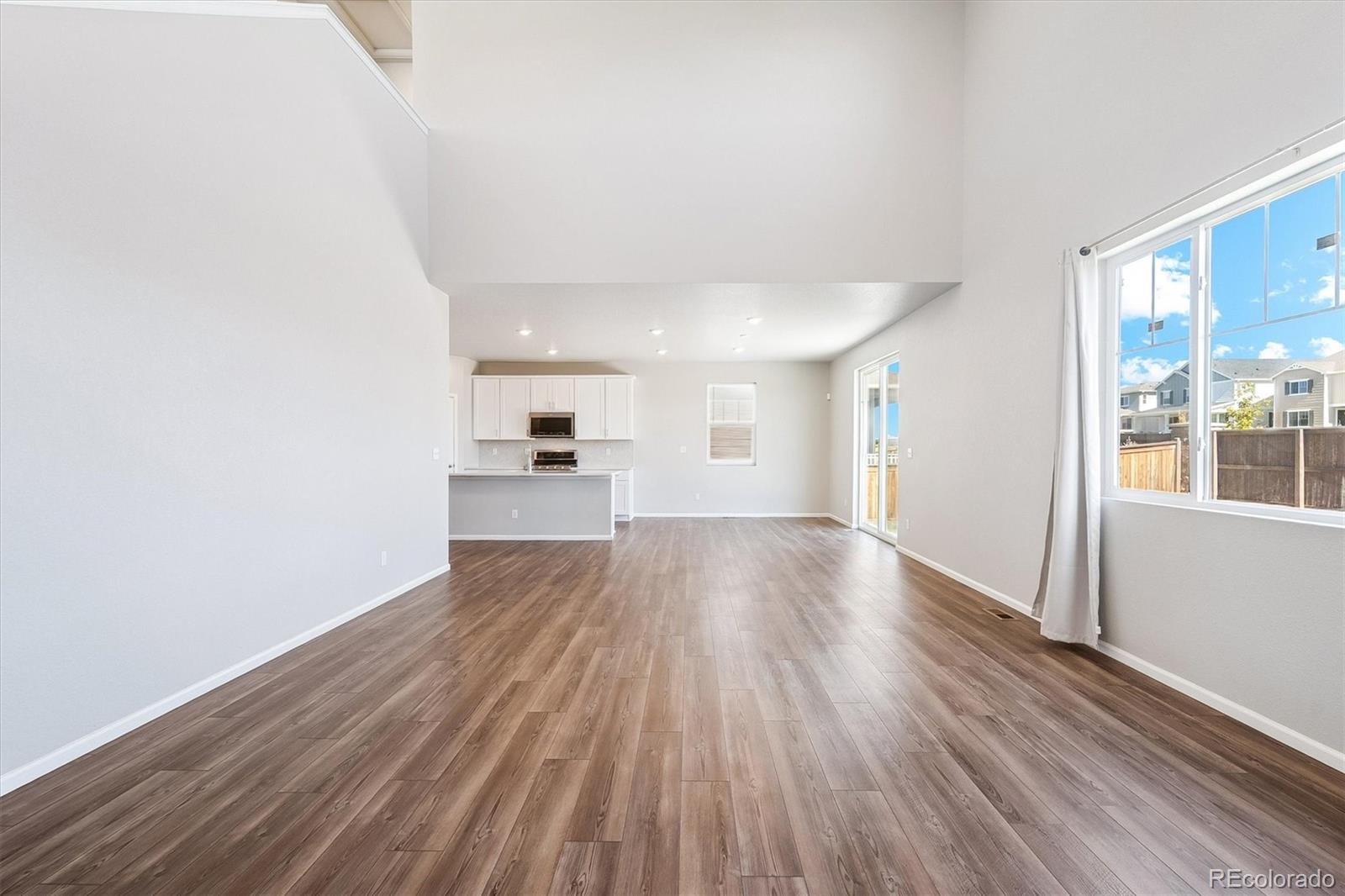 MLS Image #13 for 9250  sedalia street,commerce city, Colorado