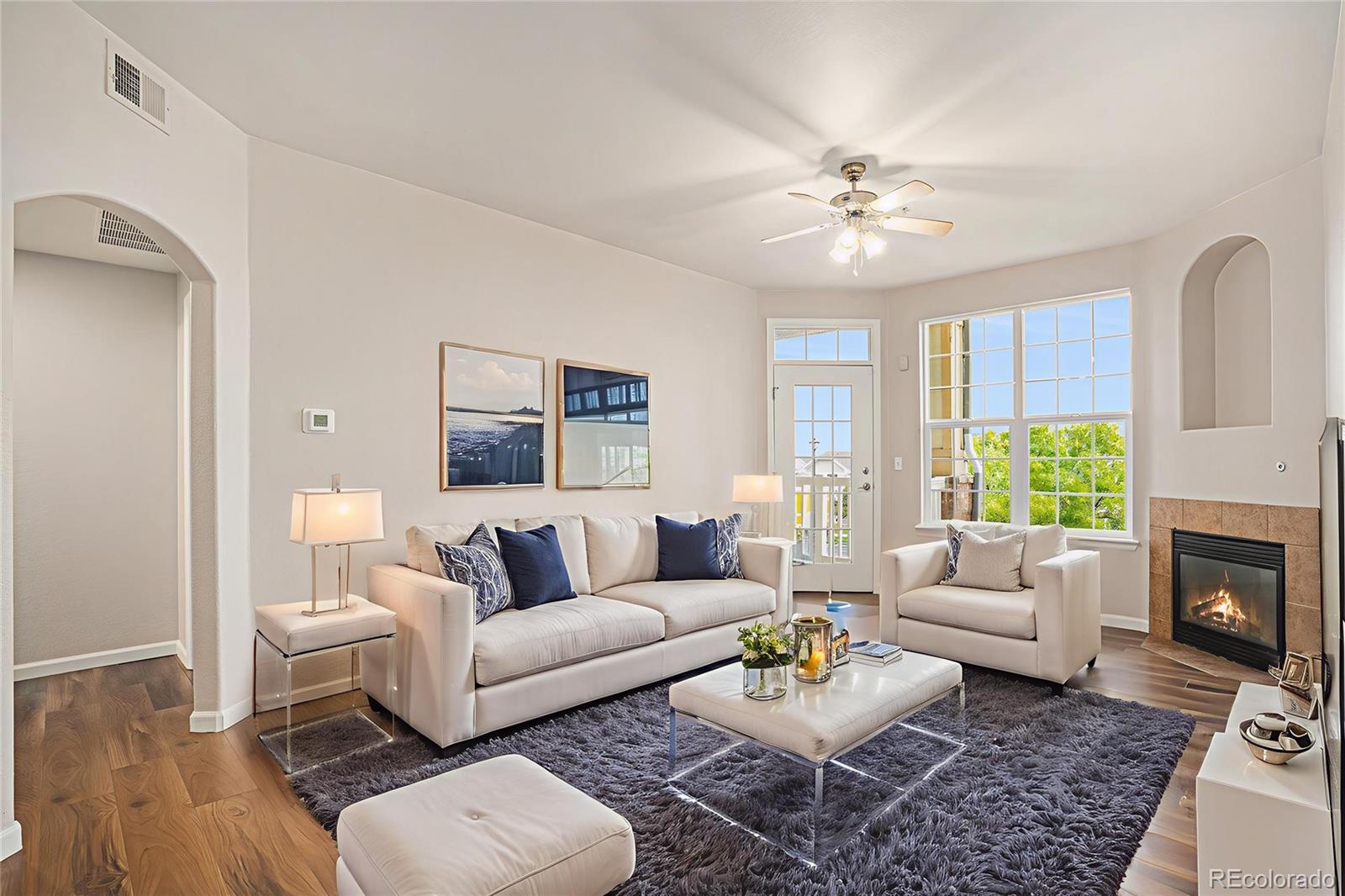 MLS Image #3 for 5705 n genoa way,aurora, Colorado