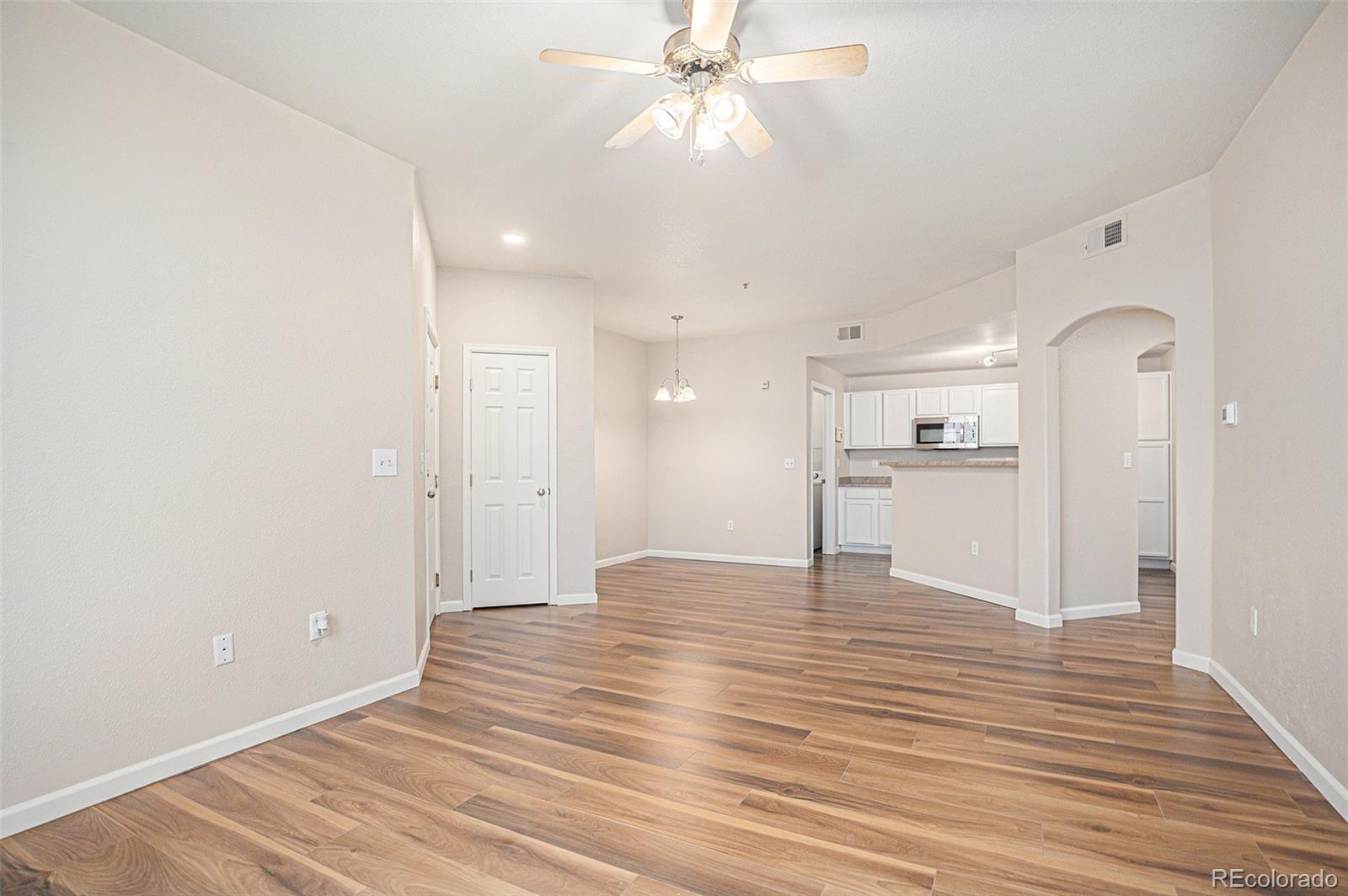 MLS Image #6 for 5705 n genoa way,aurora, Colorado