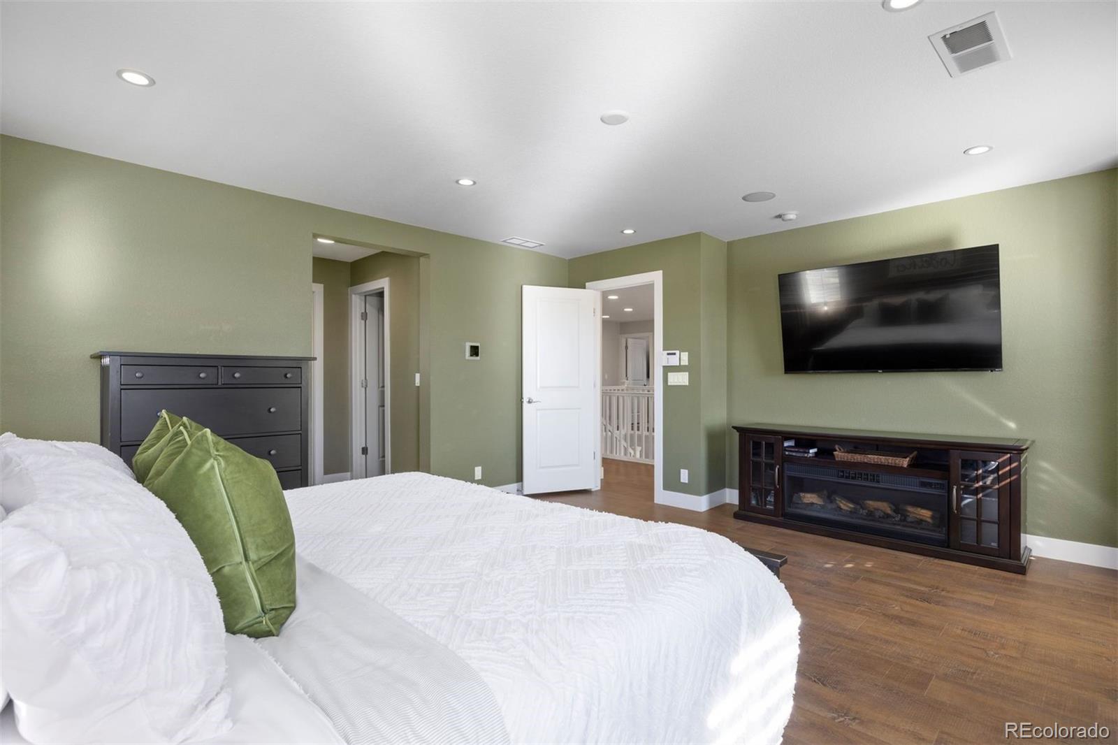 MLS Image #21 for 6586  club villa road,parker, Colorado