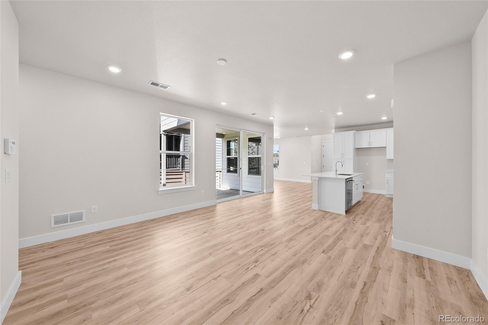 MLS Image #11 for 8731  whiteclover street,littleton, Colorado