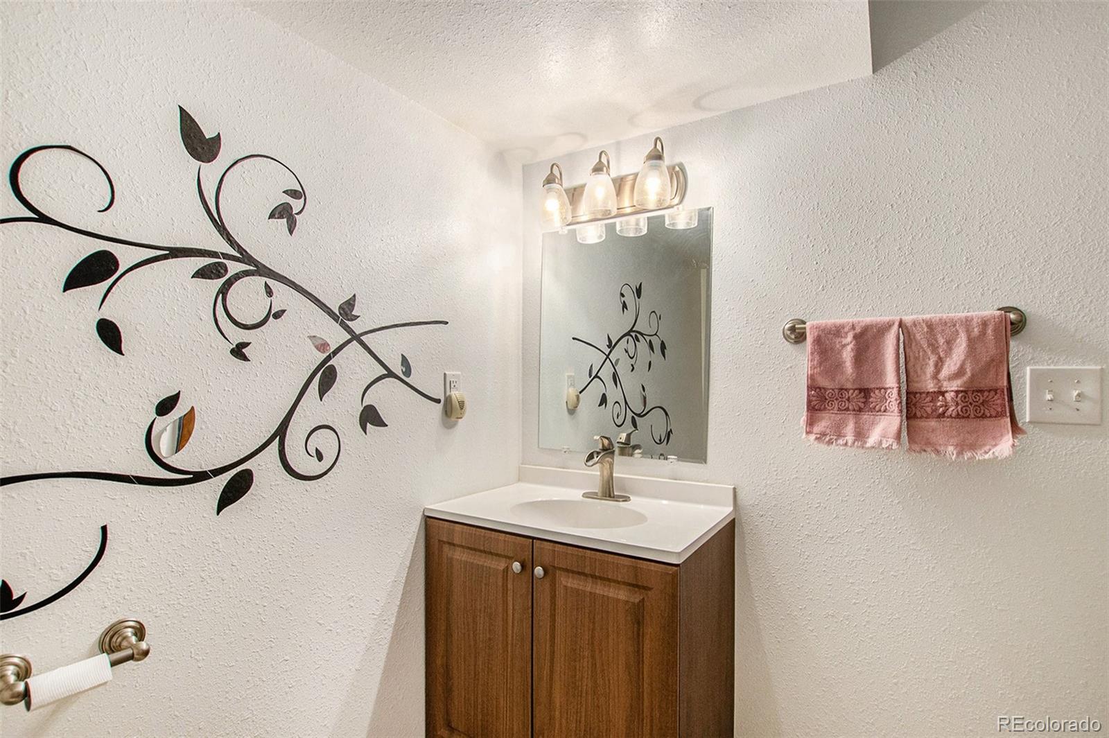 MLS Image #11 for 11776  saint paul street,thornton, Colorado