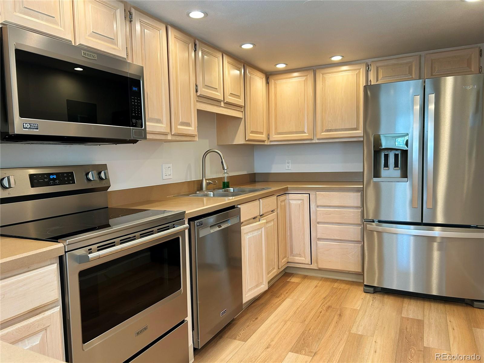 MLS Image #7 for 13952 e marina drive 510,aurora, Colorado